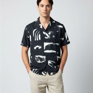 DEVA STATES Men's Short Sleeve Vacation Shirt in Black Multi Small